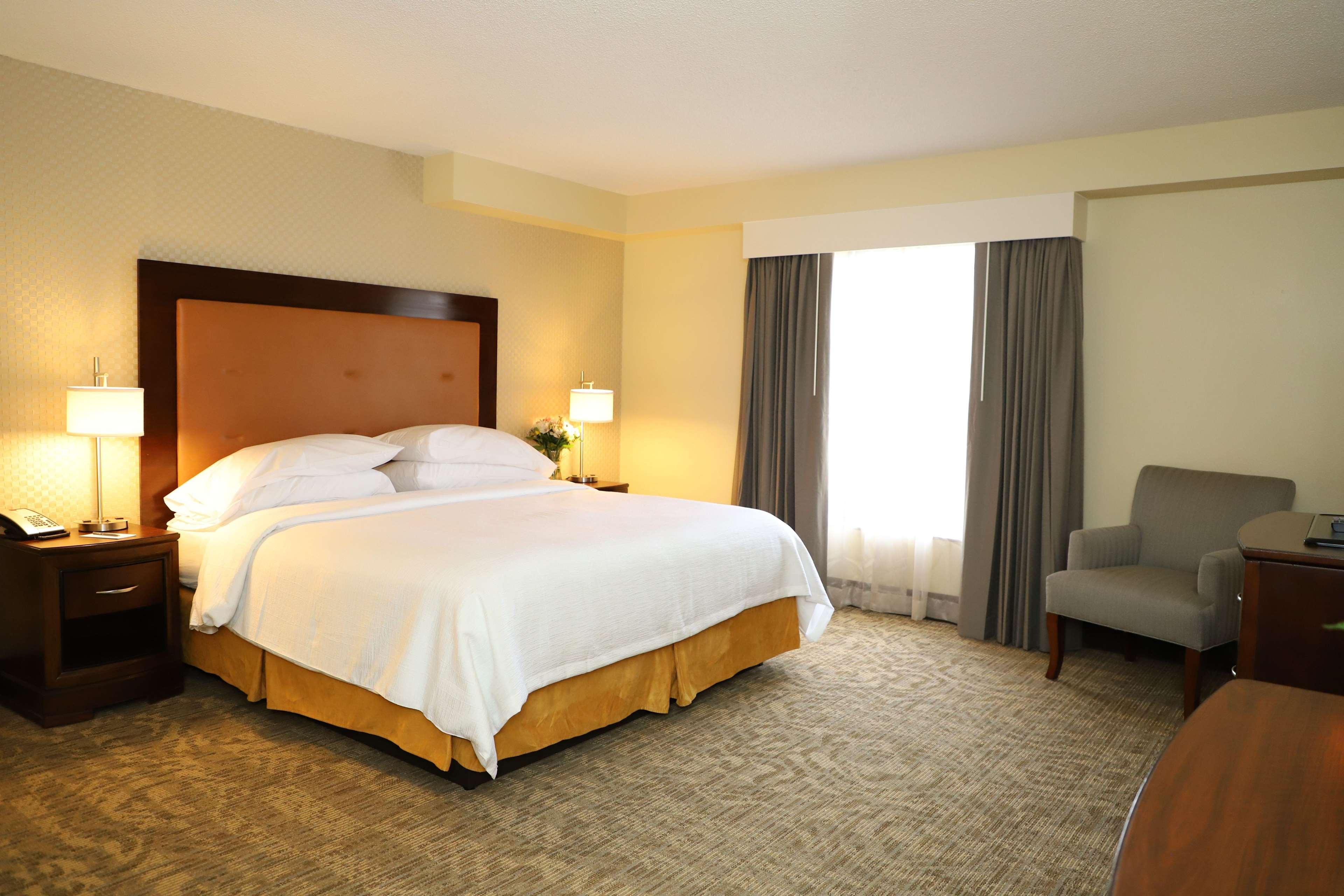Embassy Suites Nashville - At Vanderbilt Exterior foto
