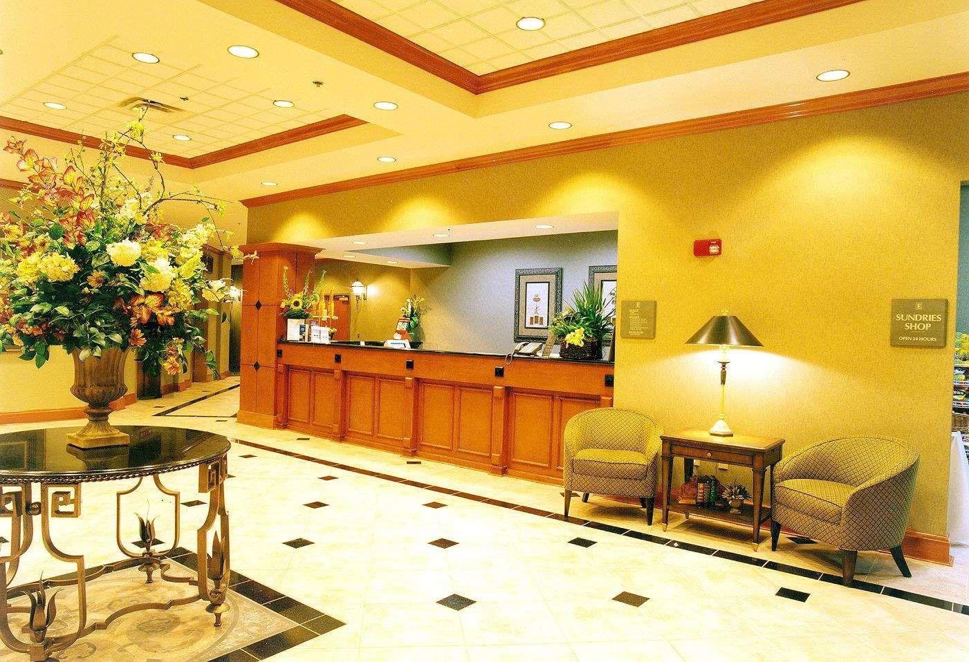 Embassy Suites Nashville - At Vanderbilt Exterior foto