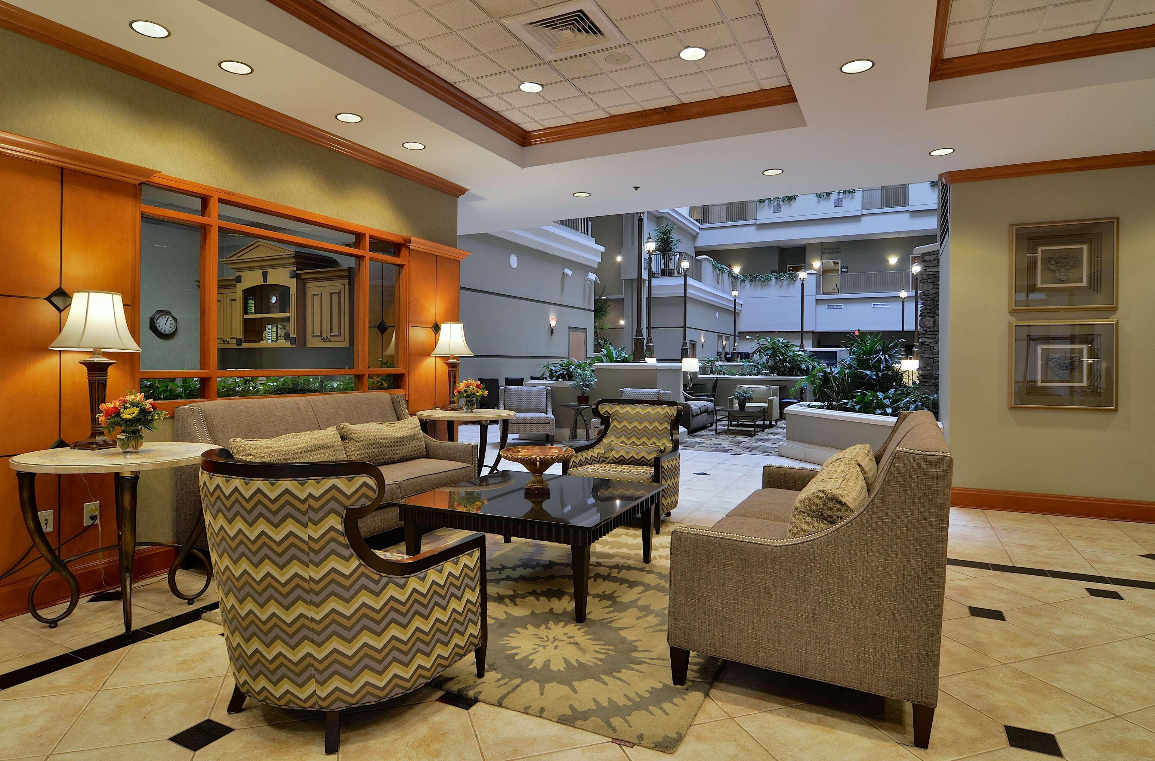 Embassy Suites Nashville - At Vanderbilt Exterior foto