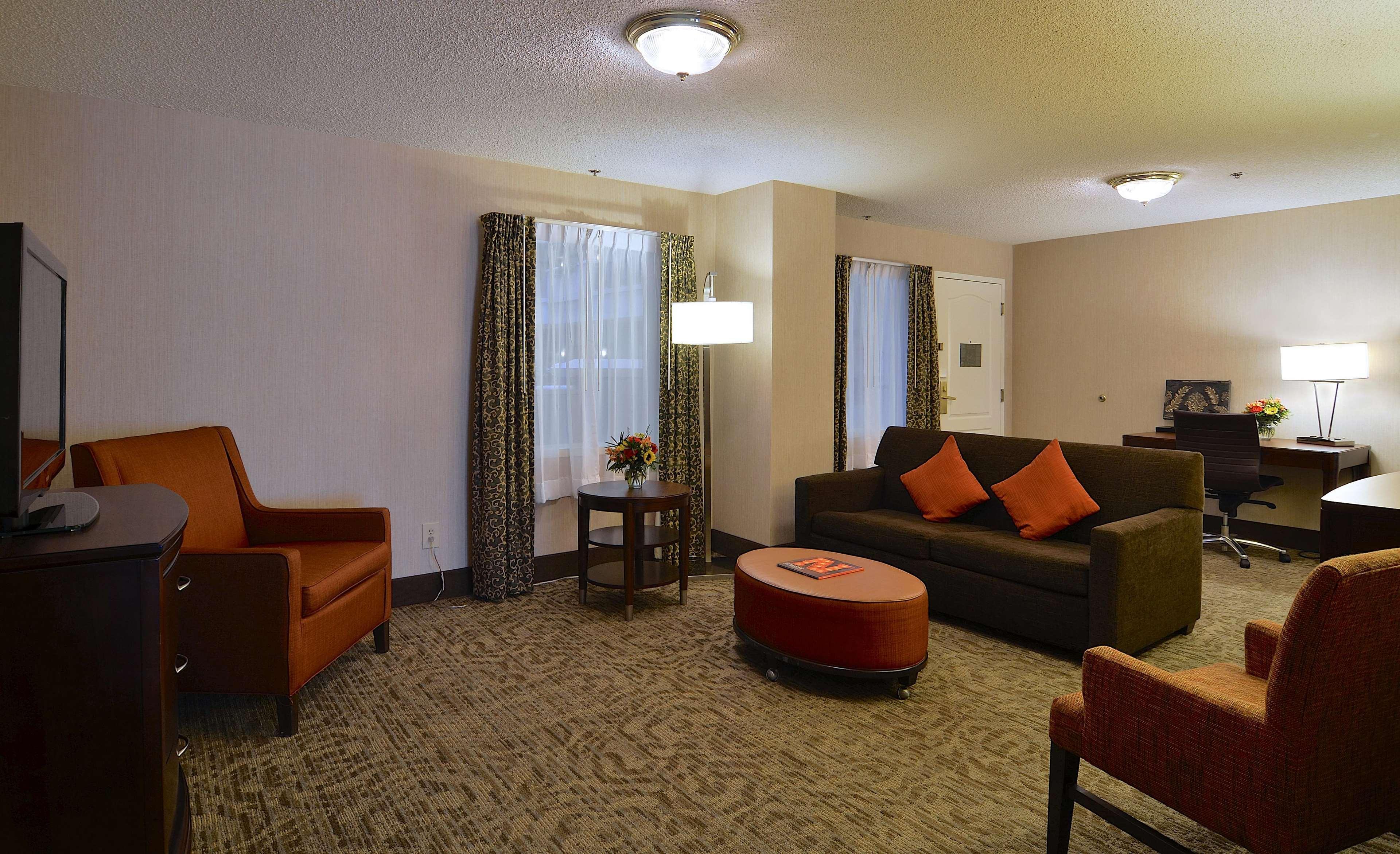 Embassy Suites Nashville - At Vanderbilt Exterior foto