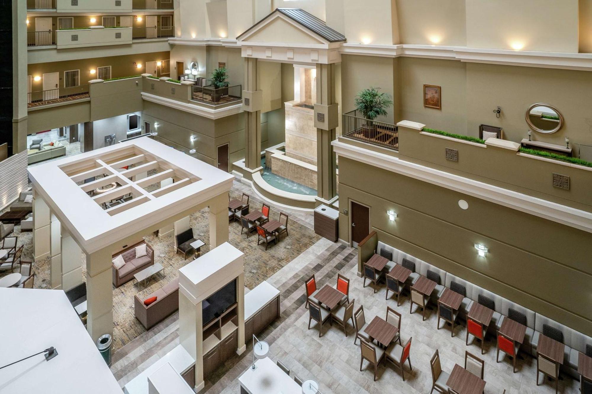 Embassy Suites Nashville - At Vanderbilt Exterior foto